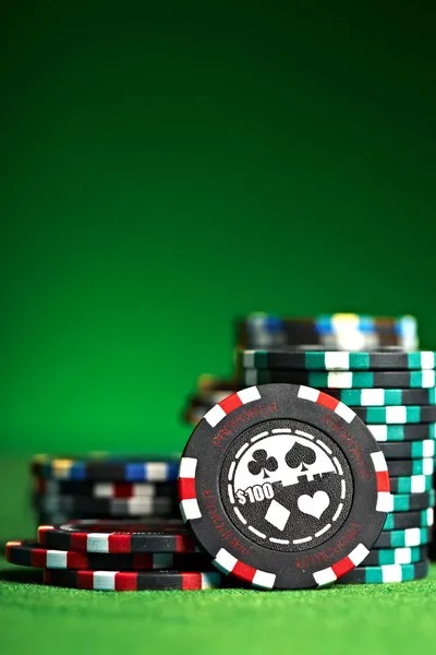 Spin result with Caishen wild and payline win Caishen Wins spin result showing Caishen wild and gold-coin payline match